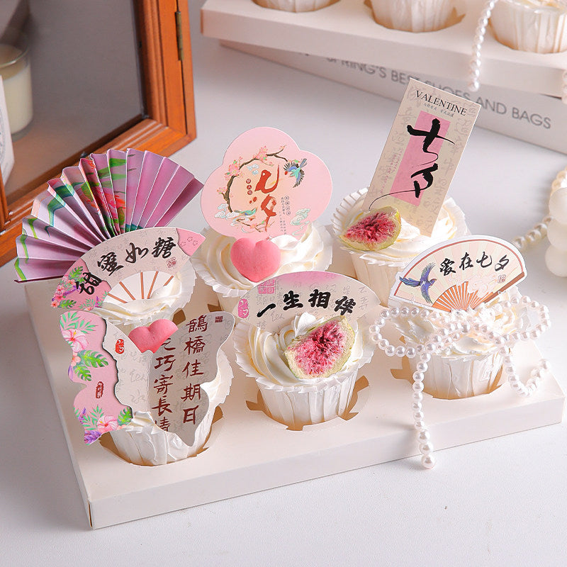 Custom Printed Rolled Rim Paper Baking Cups for Cupcakes & Muffins